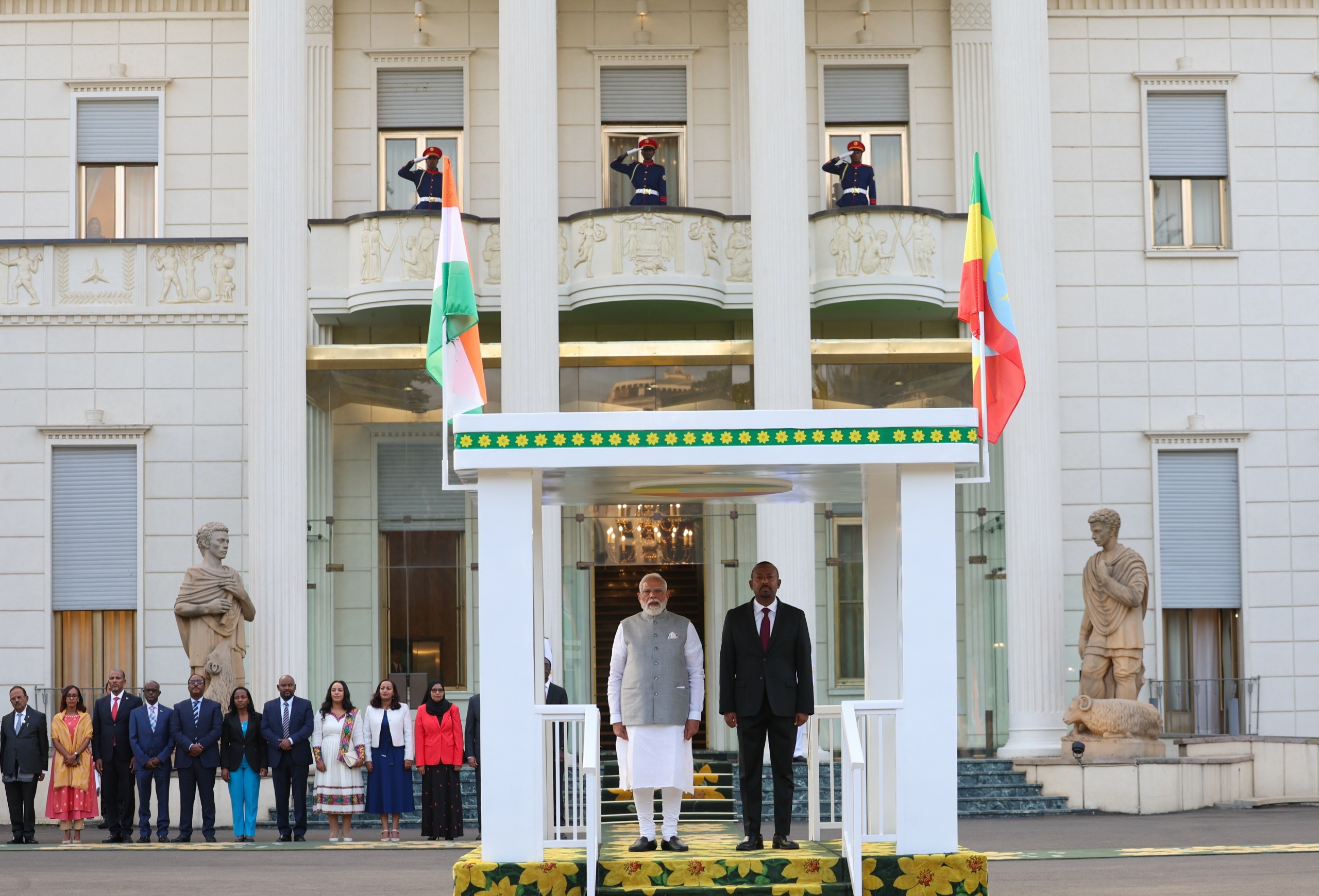 PM accorded ceremonial welcome at the National Palace in Ethiopia